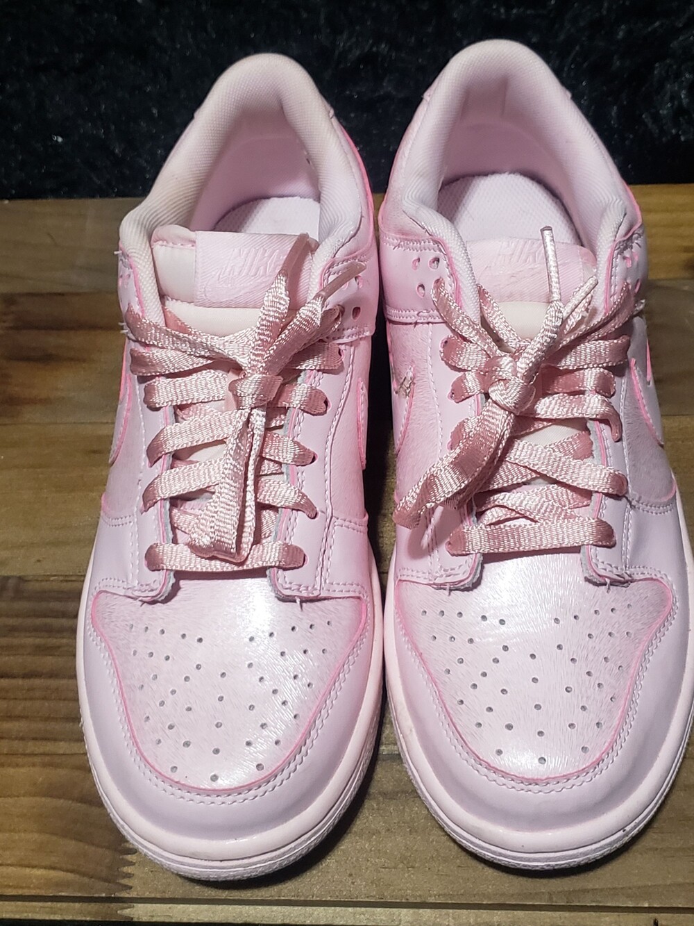 Nike Pink Women's Casual Athletic Sneakers